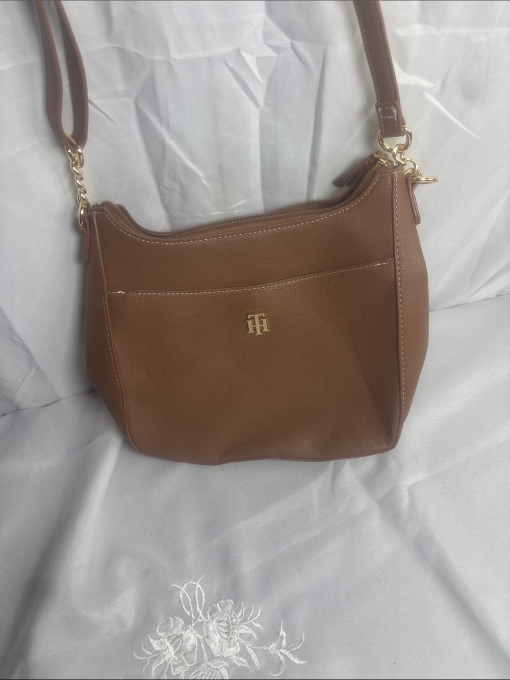 Tommy Hilfiger Cognac Leather Shoulder Bag with Gold Hardware